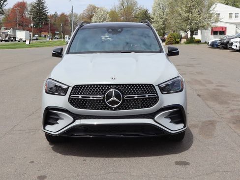 Used 2024 Mercedes-Benz GLE 450 4MATIC image 2