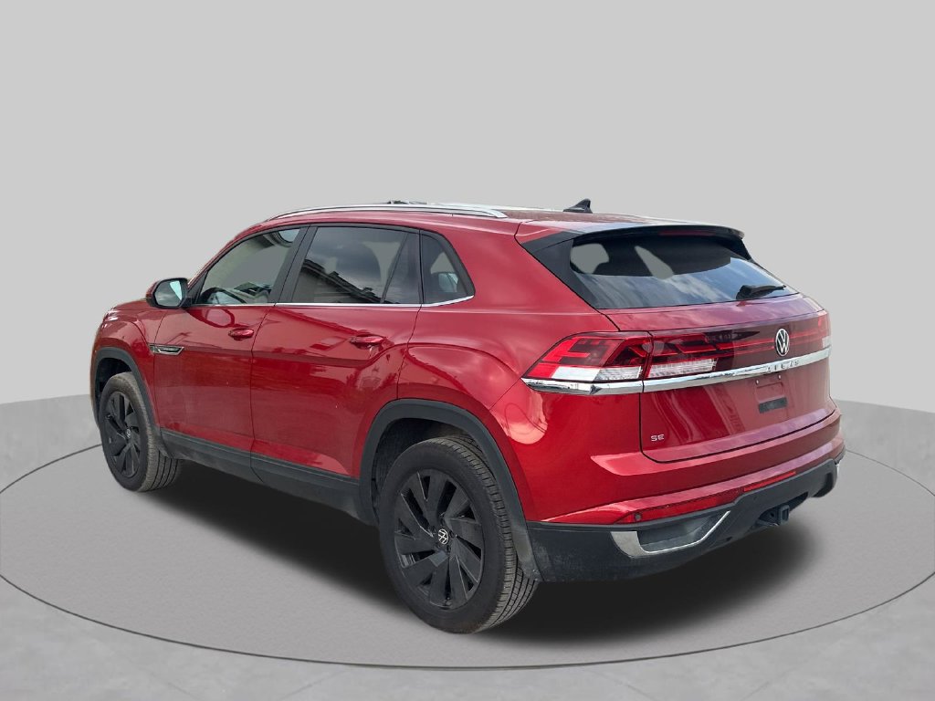 Used 2025 Volkswagen Atlas Cross Sport SE w/ Panoramic Sunroof Package FWD image 35