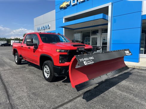 Used 2025 Chevrolet Silverado 2500 W/T w/ WT Convenience Package AWD/4WD image 2