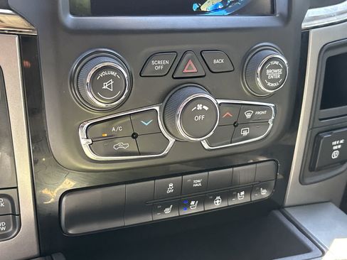 Used 2018 RAM 1500 Sport w/ Convenience Group AWD/4WD image 25
