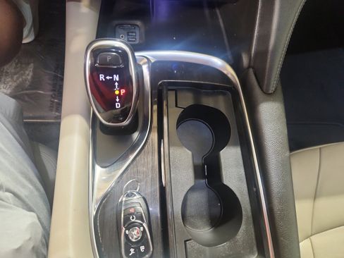 Used 2021 Buick Enclave Premium w/ Surround and Sites Package image 17