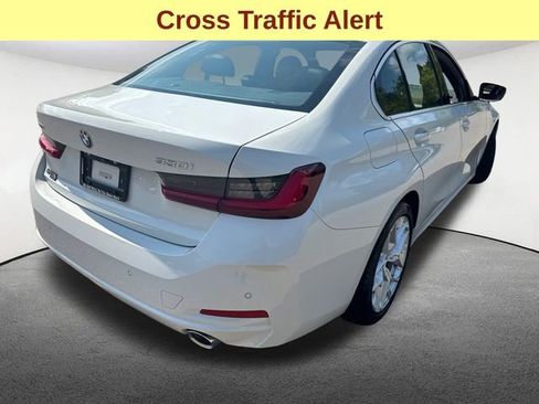 Used 2025 BMW 330i xDrive Sedan AWD/4WD image 12