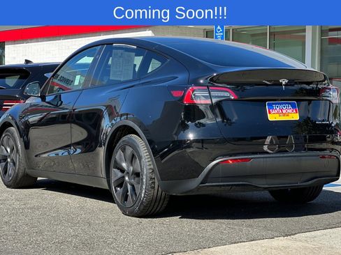 Used 2025 Tesla Model Y Long Range image 6