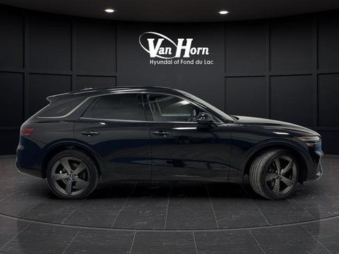 Used 2025 Genesis GV70 3.5T Sport w/ Sport Advanced Package image 2