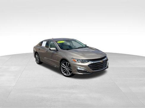 Used 2024 Chevrolet Malibu LT FWD image 8