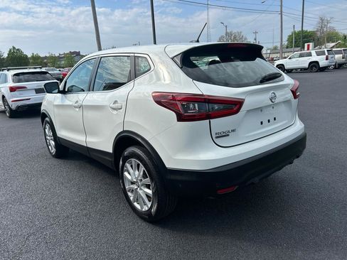 Used 2021 Nissan Rogue Sport S image 7