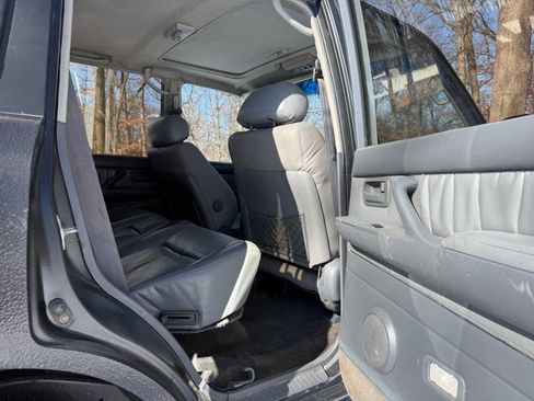 Used 1996 Toyota Land Cruiser image 52