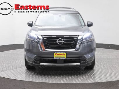 Used 2024 Nissan Pathfinder SL