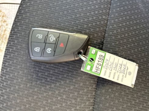 Used 2024 GMC Sierra 1500 Pro w/ Graphite Edition image 29