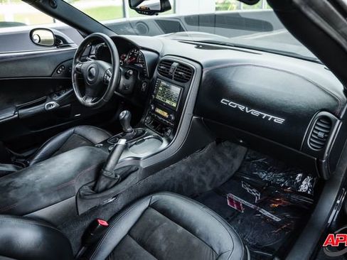 Used 2012 Chevrolet Corvette Grand Sport w/ 4LT Preferred Equipment Group image 21