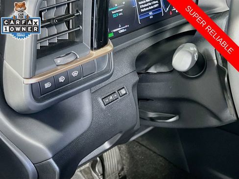 Used 2025 Toyota Crown Signia w/ Advanced Technology Package AWD/4WD image 10
