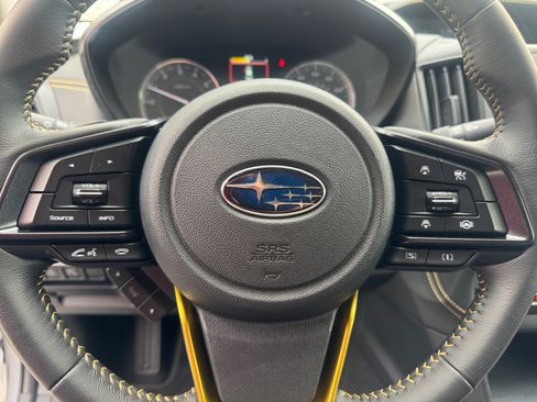Used 2023 Subaru Crosstrek 2.5i Sport AWD/4WD image 37