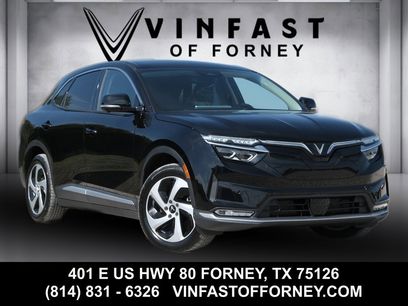 New 2025 VinFast VF 8 Eco