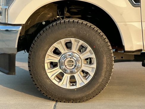 Used 2022 Ford F250 XLT image 33