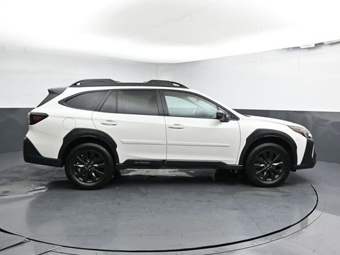 Used 2025 Subaru Outback Onyx Edition XT image 8