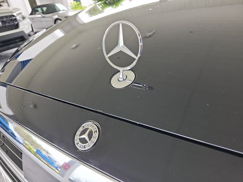 Used 2022 Mercedes-Benz S 500 4MATIC image 25