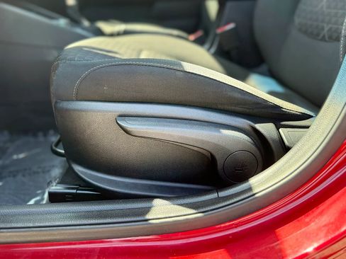 Used 2019 Kia Rio S image 13