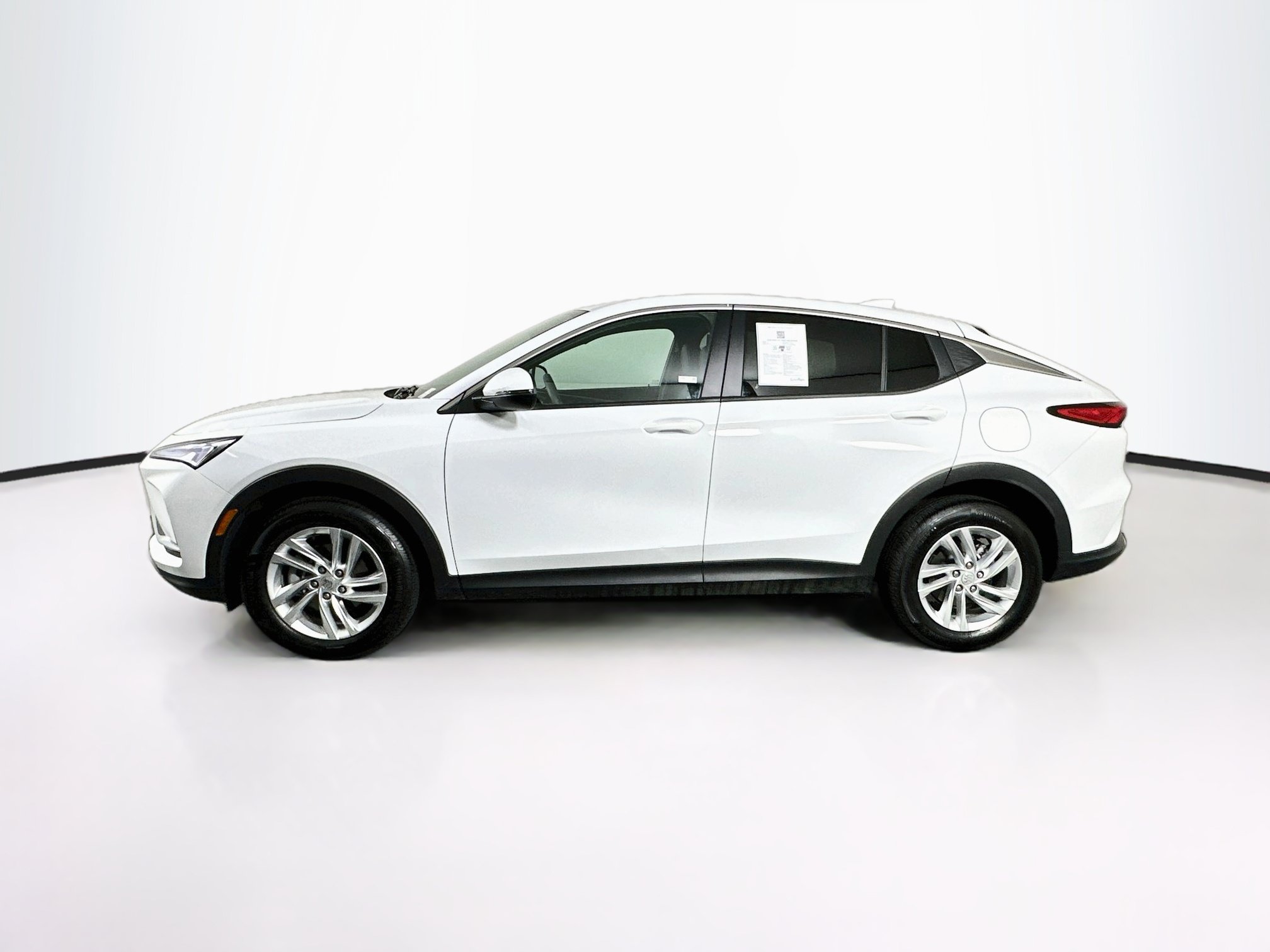 Used 2026 Buick Envista Preferred FWD image 4