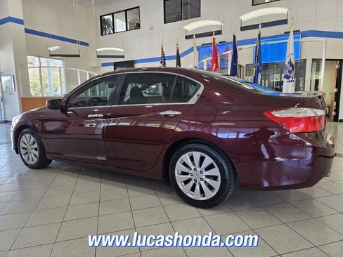 Used 2015 Honda Accord EX image 6