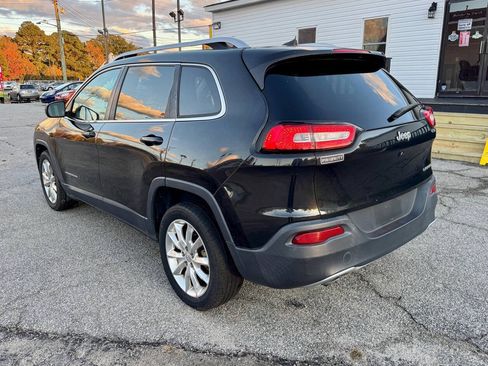 Used 2016 Jeep Cherokee Limited FWD image 7