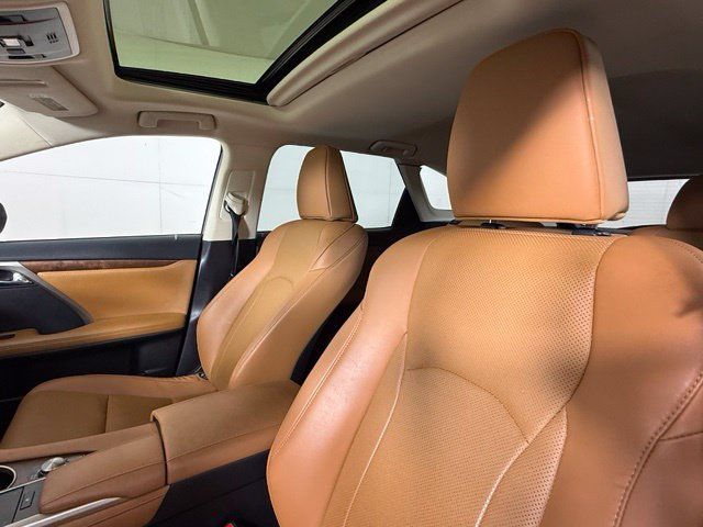 Used 2022 Lexus RX 350L Premium w/ Premium Package AWD/4WD image 5