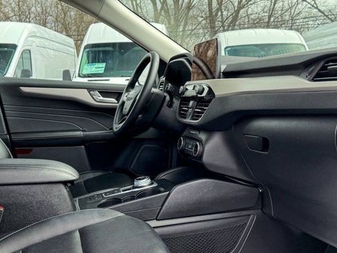 Used 2022 Ford Escape SEL AWD/4WD image 10