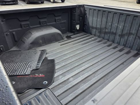 Used 2021 Chevrolet Silverado 1500 RST w/ Convenience Package II AWD/4WD image 28