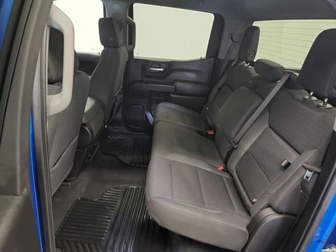 Used 2023 Chevrolet Silverado 1500 Custom AWD/4WD image 31