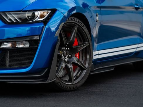 Used 2021 Ford Mustang Shelby GT500 w/ Carbon Fiber Track Pack image 2