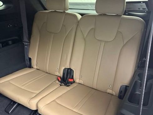 Used 2024 Kia Sorento SX Prestige w/ Olive Brown Leather Package AWD/4WD image 66