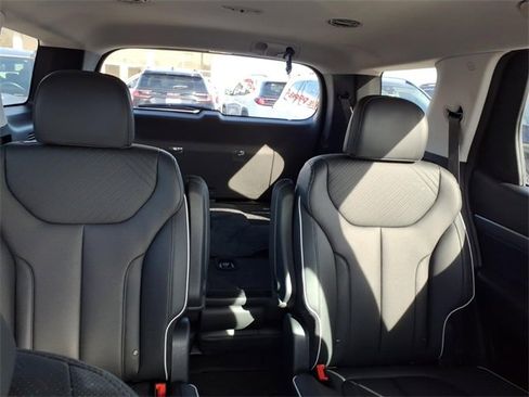 Used 2025 Hyundai Palisade SEL image 23