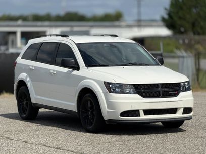 Used 2020 Dodge Journey SE w/ SE Popular Equipment Group
