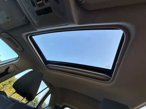 Used 2024 Toyota RAV4 XLE w/ Convenience Package FWD image 30