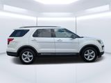 Used 2019 Ford Explorer XLT w/ Equipment Group 202A image 2