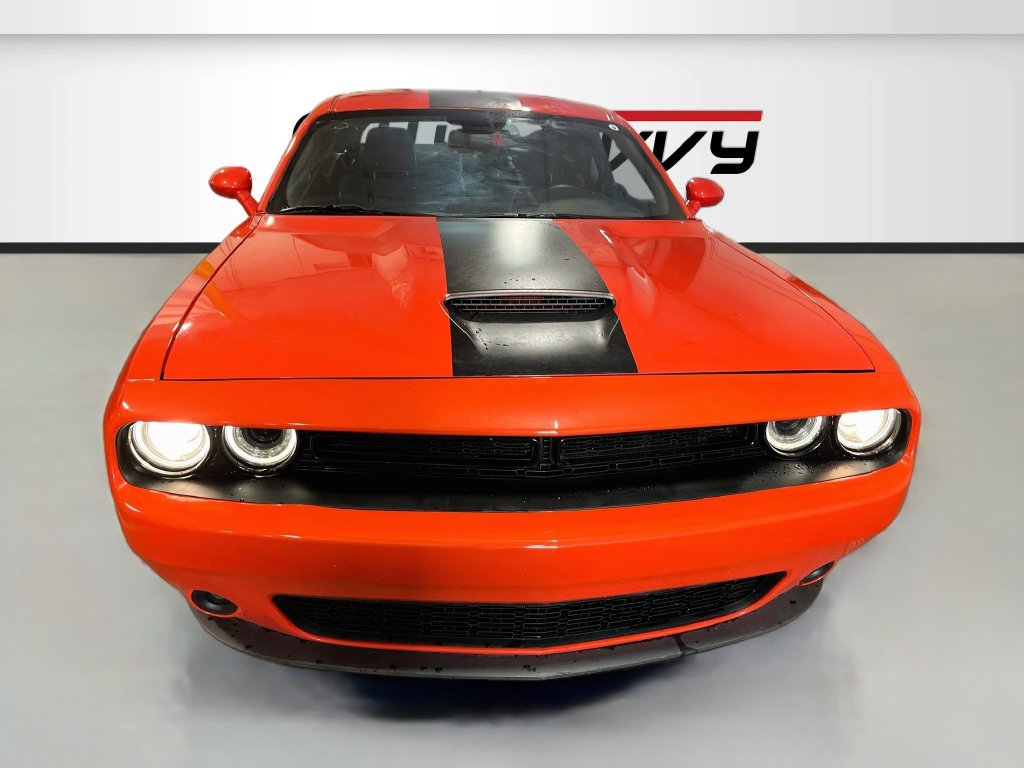 Used 2023 Dodge Challenger R/T RWD image 2