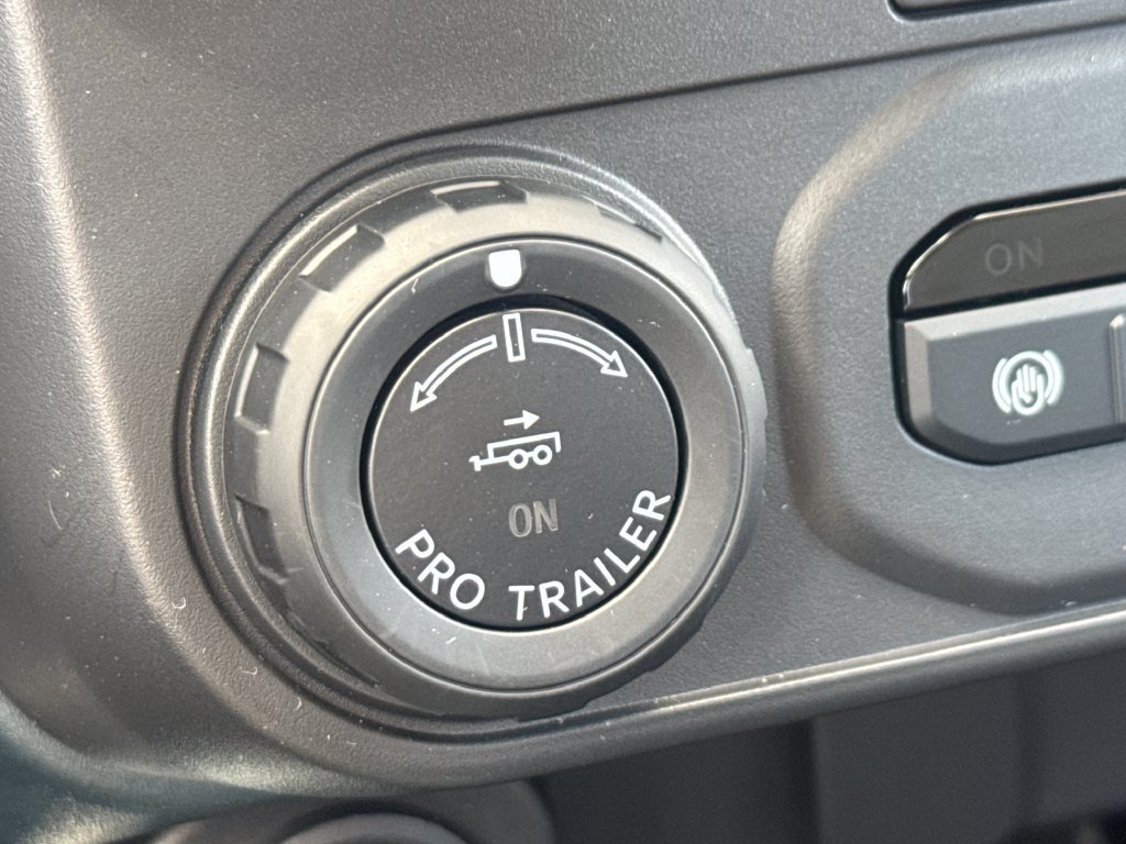 Used 2026 Ford Maverick Lariat AWD/4WD image 25