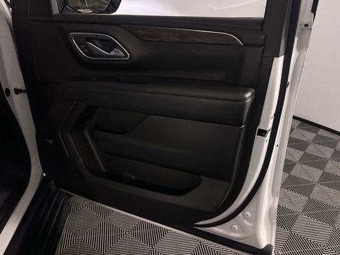 Used 2024 Chevrolet Tahoe LT image 33