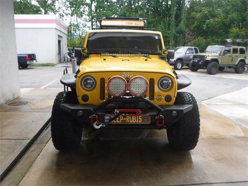 Used 2015 Jeep Wrangler Rubicon w/ Power Convenience Group image 19