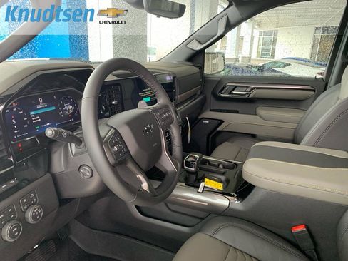 New 2026 Chevrolet Silverado 1500 ZR2 AWD/4WD image 19