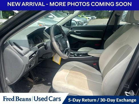 Used 2023 Hyundai Sonata SE FWD image 11