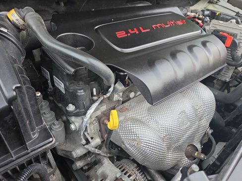 Used 2018 Jeep Renegade Trailhawk AWD/4WD image 13