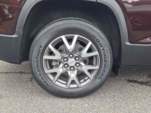 Used 2021 GMC Acadia SLE w/ LPO, Floor Liner Package FWD image 8