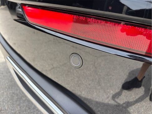 Used 2022 Mitsubishi Outlander ES image 14