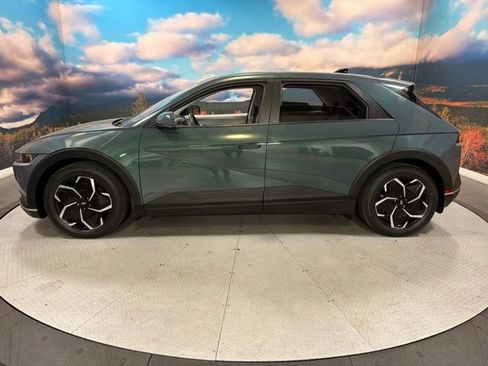 Used 2024 Hyundai Ioniq 5 SEL AWD/4WD image 5