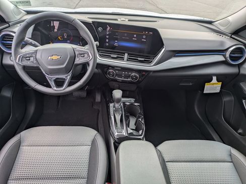 New 2026 Chevrolet Trax LT w/ Driver Confidence Package image 28