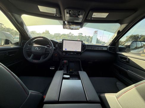 Used 2026 Toyota Sequoia TRD Pro AWD/4WD image 16