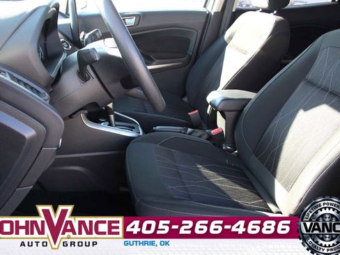 Used 2021 Ford EcoSport SE w/ SE Convenience Package image 20