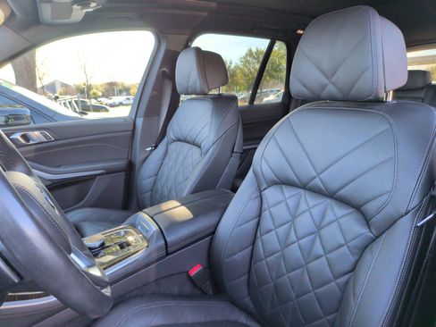 Certified 2024 BMW X5 xDrive50e image 24