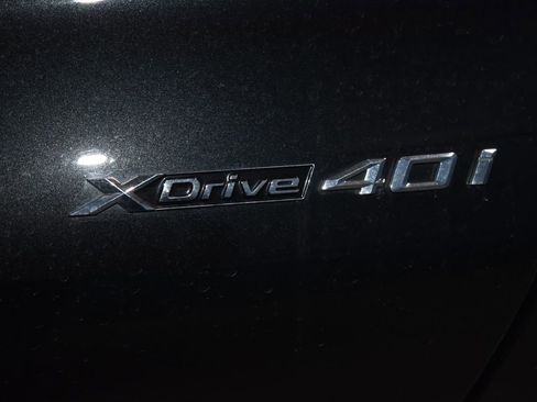 Used 2020 BMW X6 xDrive40i w/ Premium Package image 32