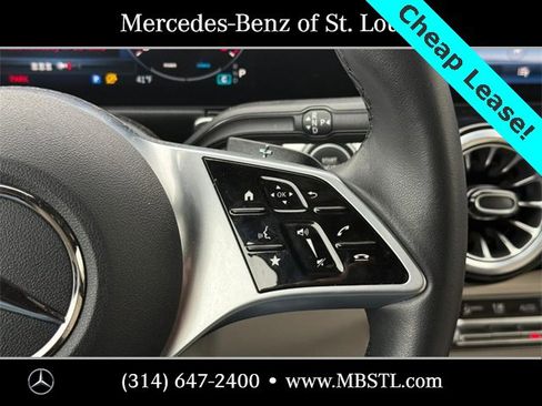 Certified 2025 Mercedes-Benz GLB 250 4MATIC image 22